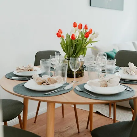 Apartament Elbzauber Fuer 6 L Parkplatz L Balkon *